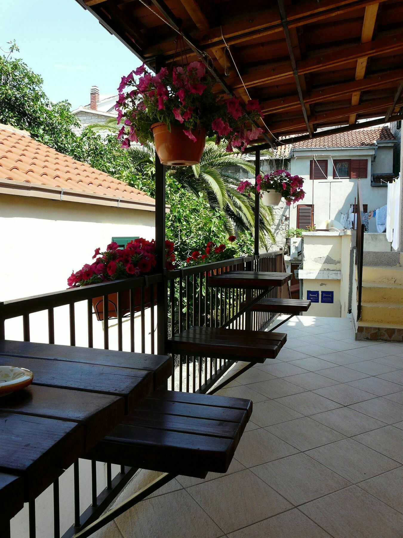 House Sandra Split Exterior photo